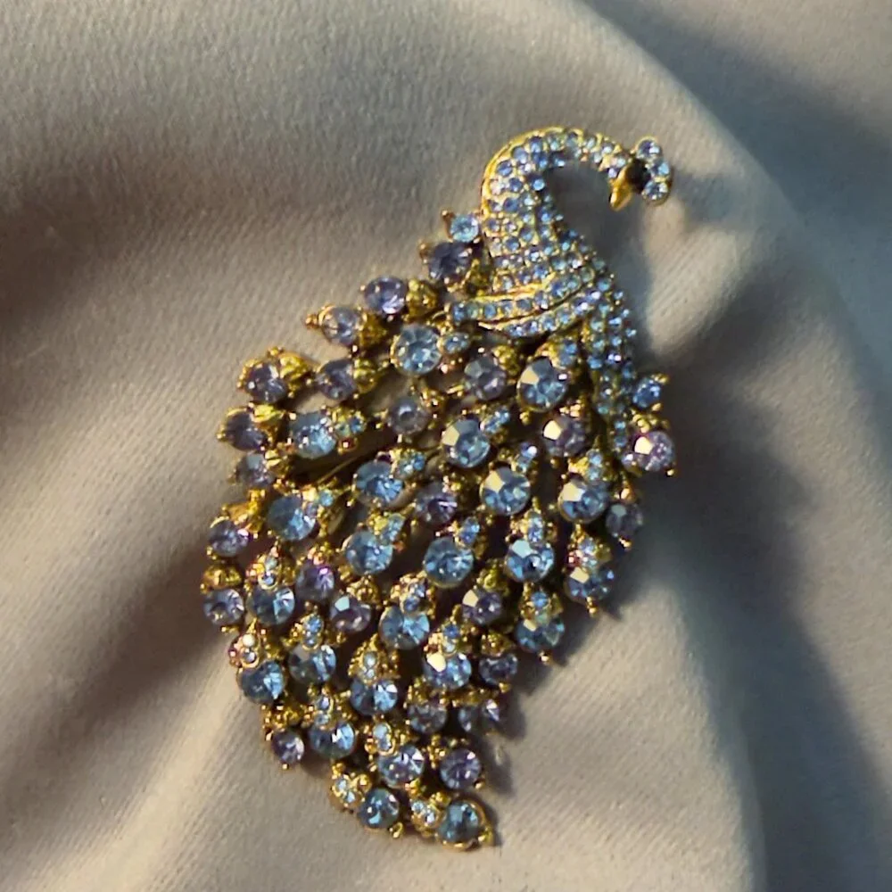 Feather Brooch Blue Rhinestone Openwork Gold Tone 3" Statement - Picture 3 of 8